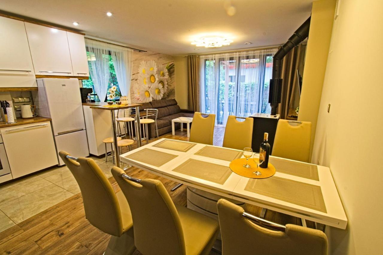Daisy - Sunny Flowers Apartments Lukecin Exterior photo